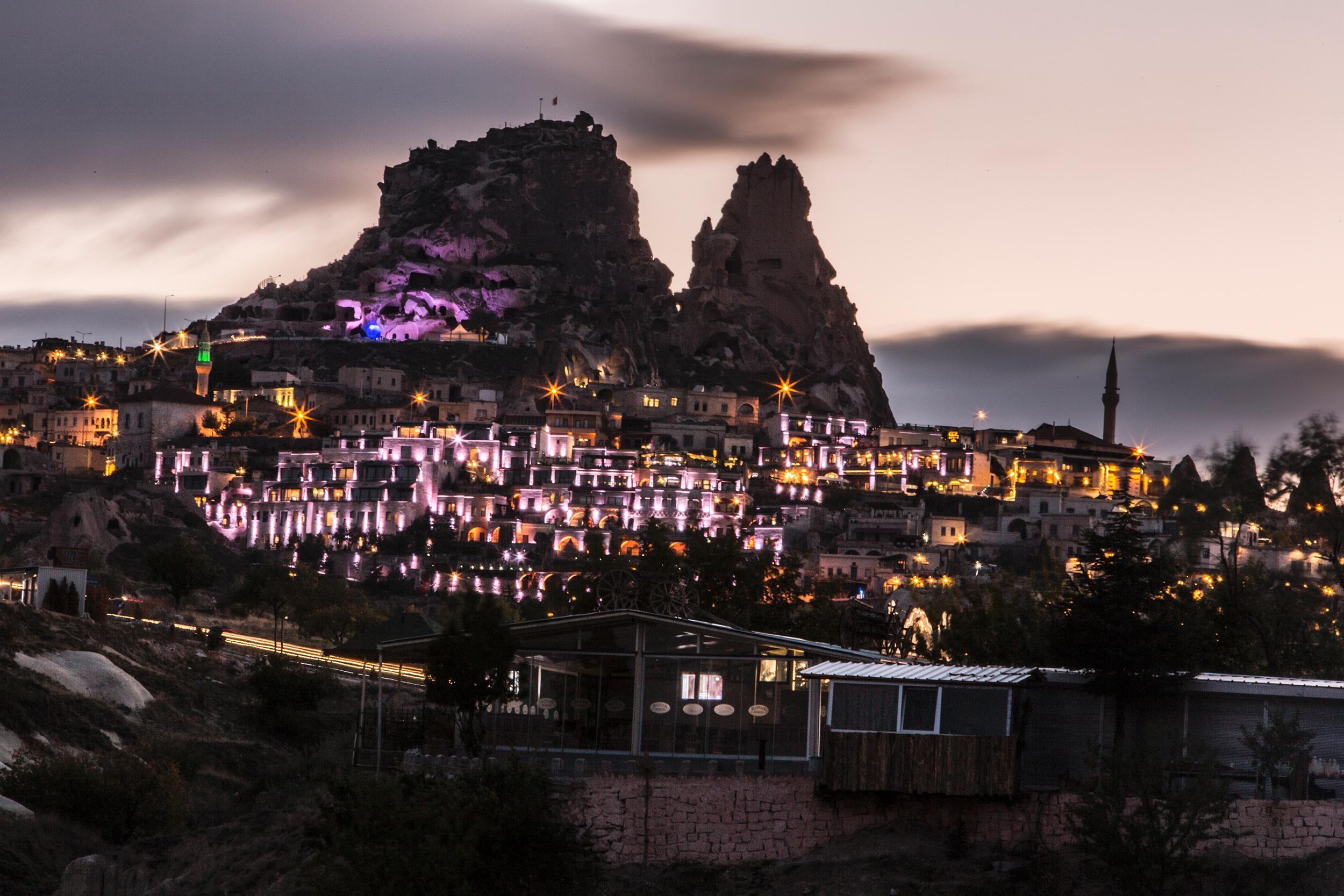 Cappadocia Cave Resort & Spa Учгісар Екстер'єр фото